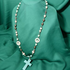 Unikatna brojanica od tirkiza, bisera, howlita, sedefa i jaspisa | Energetski zaštitni nakit